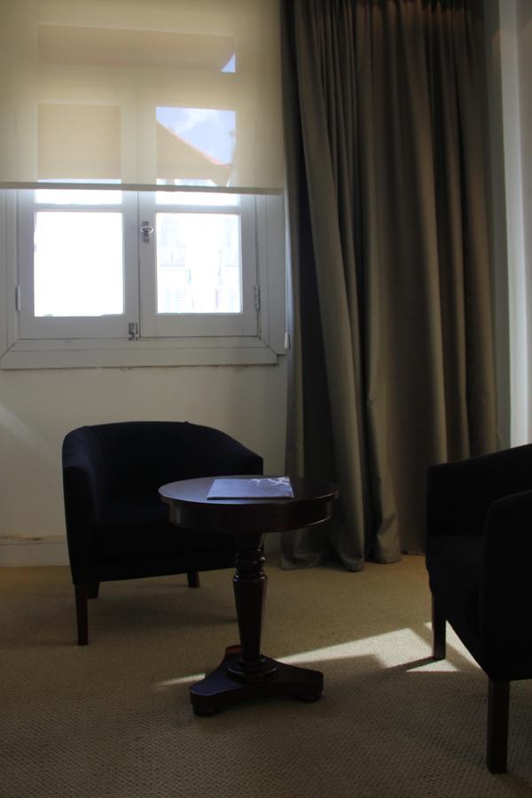 Real Hotel Lujan Buitenkant foto